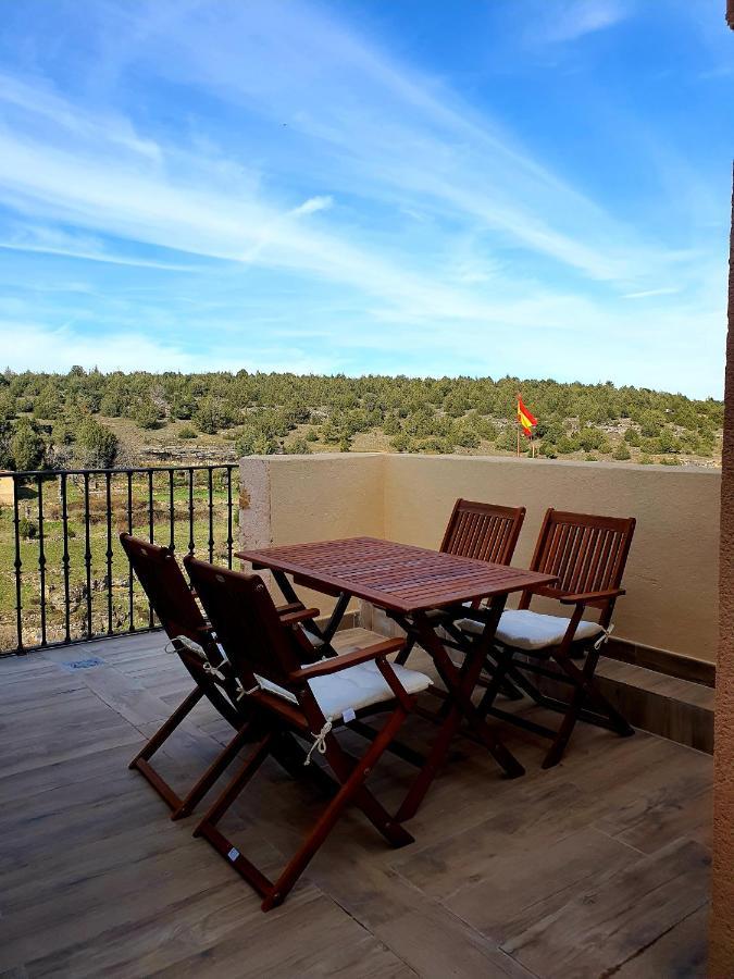 Natvi Appartement Pedraza Buitenkant foto